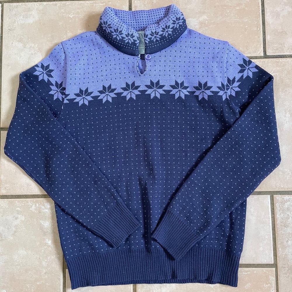 Pure virgin wool ski sweater